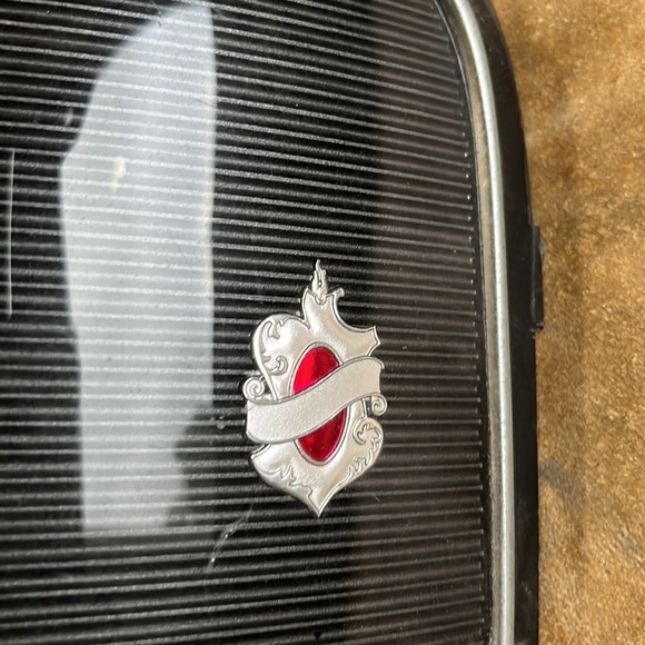 GM Headlamp Bezel LT Side 22527845 Gently Used - Picture 2 of 8